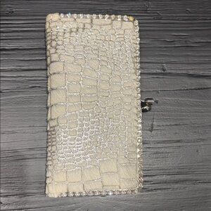 Elegant Silver Croc-Embossed Wallet